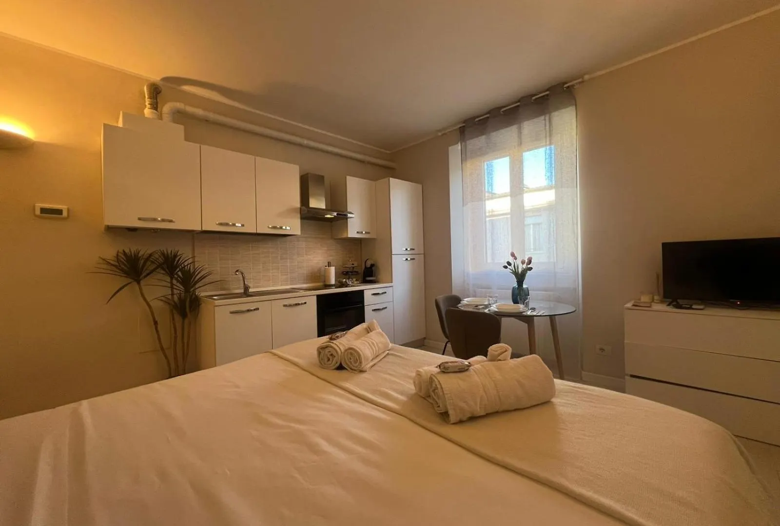 Apartment La Regina Delle Locazioni In Rogoredo Milan Italy